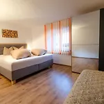 Haus Elena *
