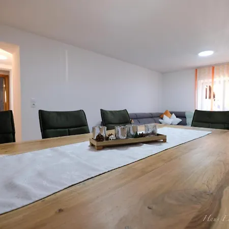 Haus Elena Apartamento Sautens