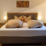 Haus Elena